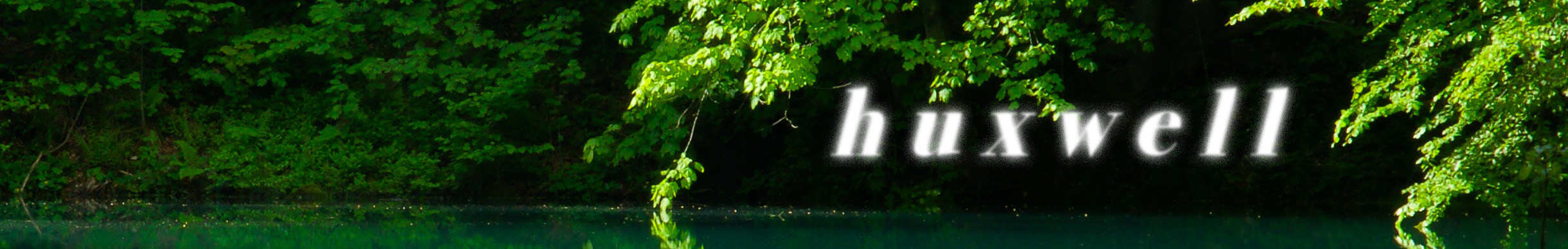 Huxwell – header